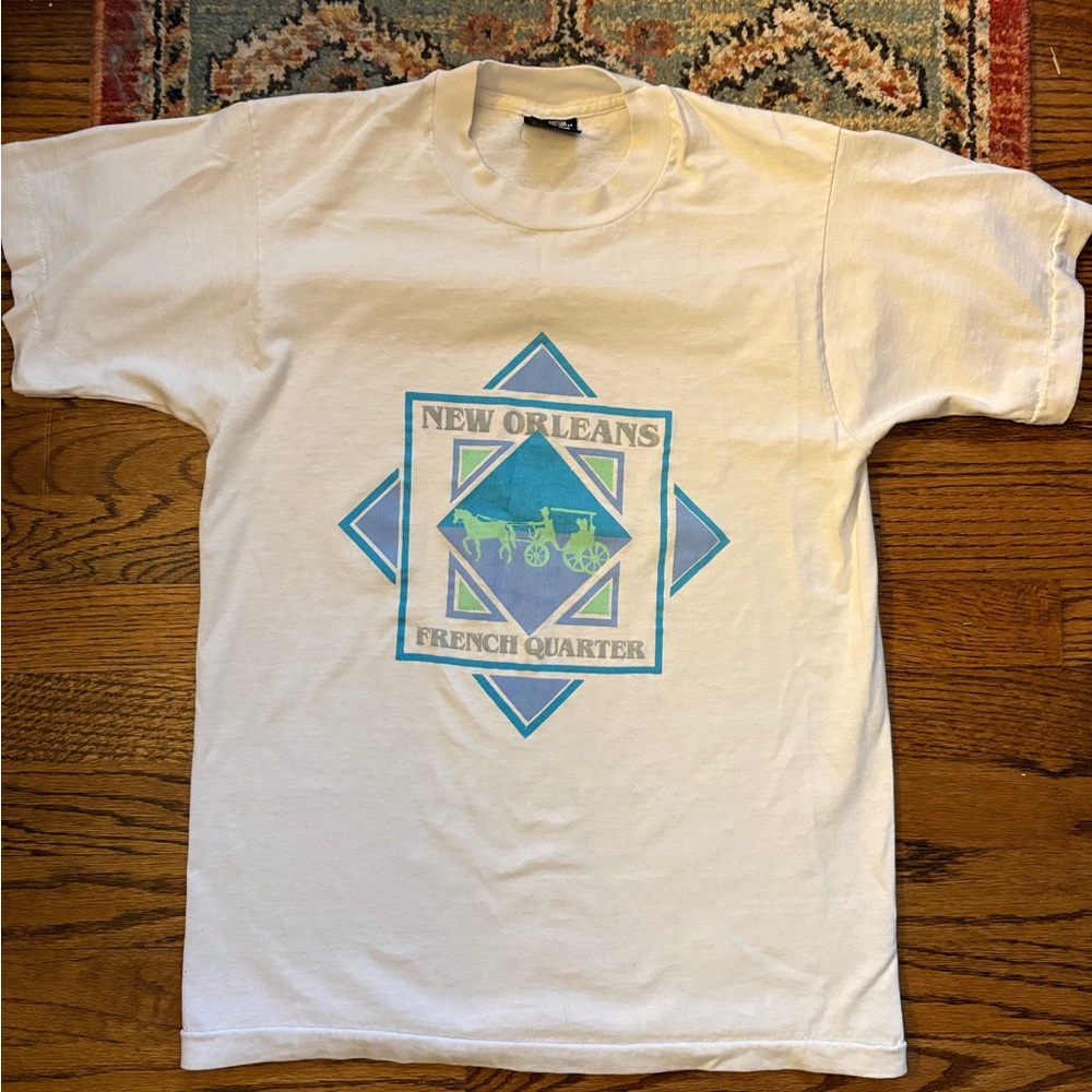 Vintage 1990s New Orleans French Quarter White Graphic T-Shirt size medium